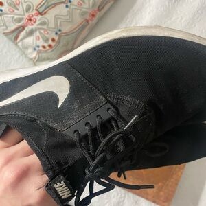Women’s Nike Black and White Women's Sneakers